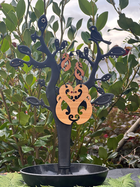 Te Hoata & Te Pupu ki roto Bamboo Set