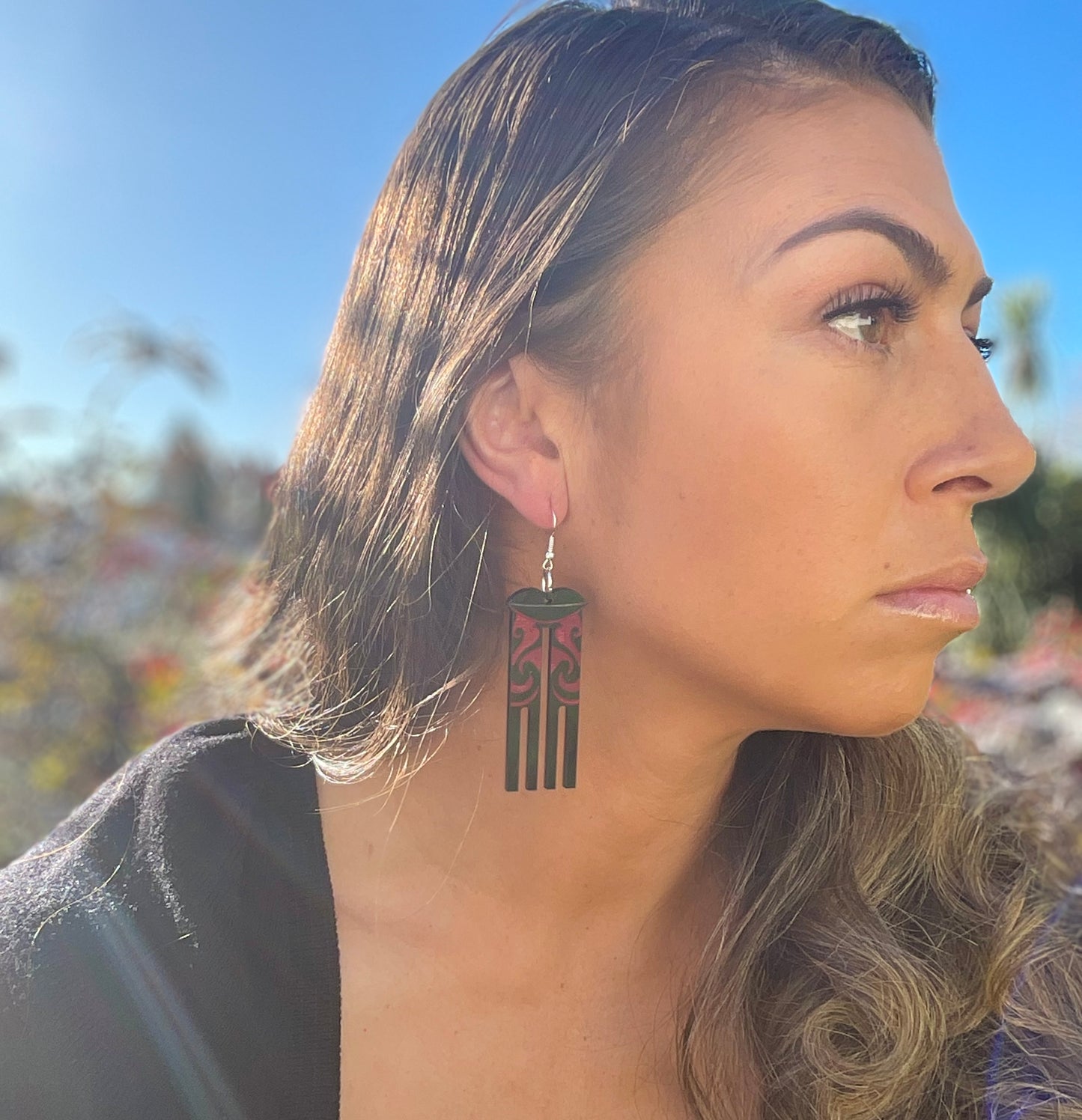 Kuiwai Black & Red earring