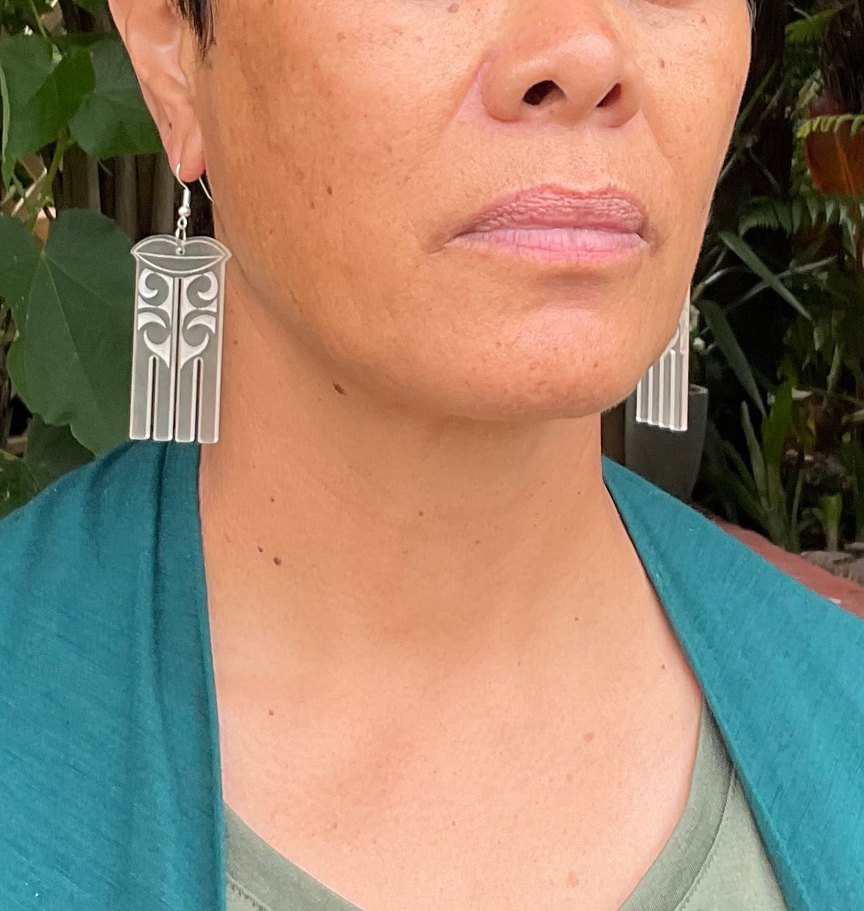Hineroriki FROST earring