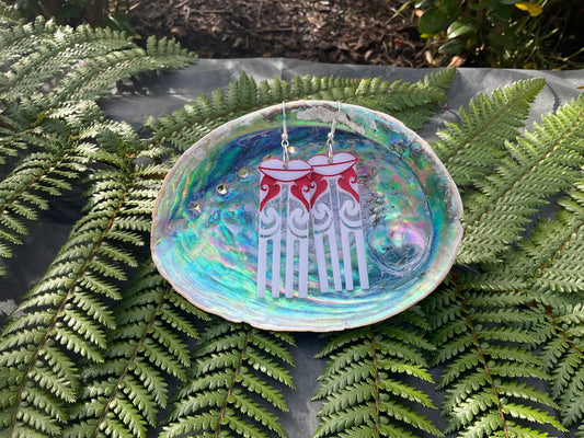 Kuiwai White & Red Cut-infill earring