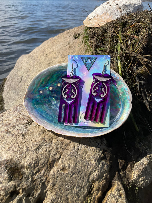 Hinekauorohia Purple see-through engraved-infill earring