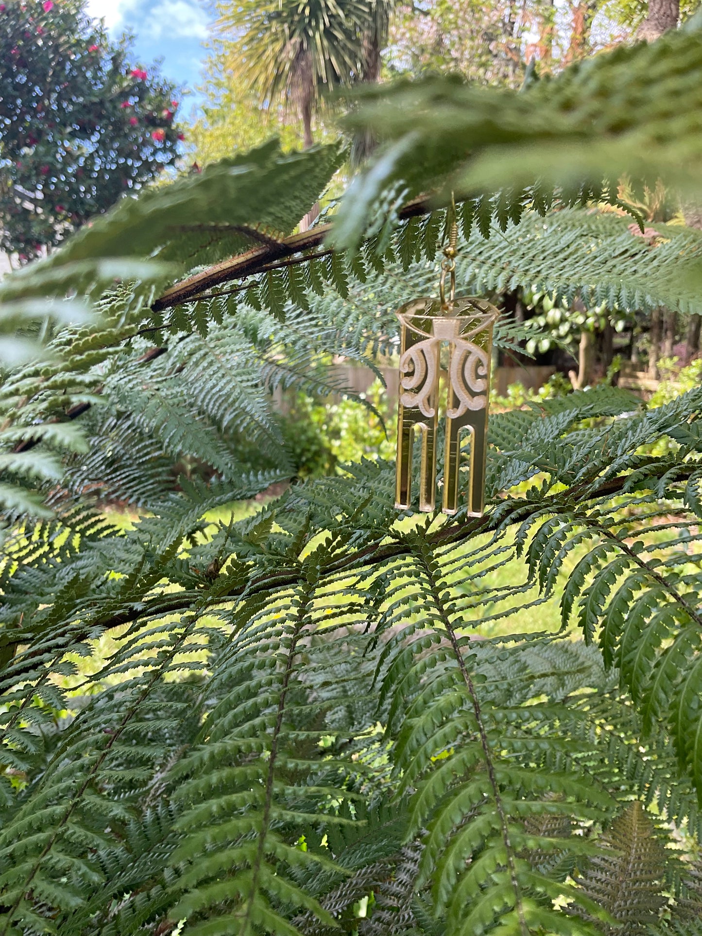 Papatūānuku Gold Mirror Earring