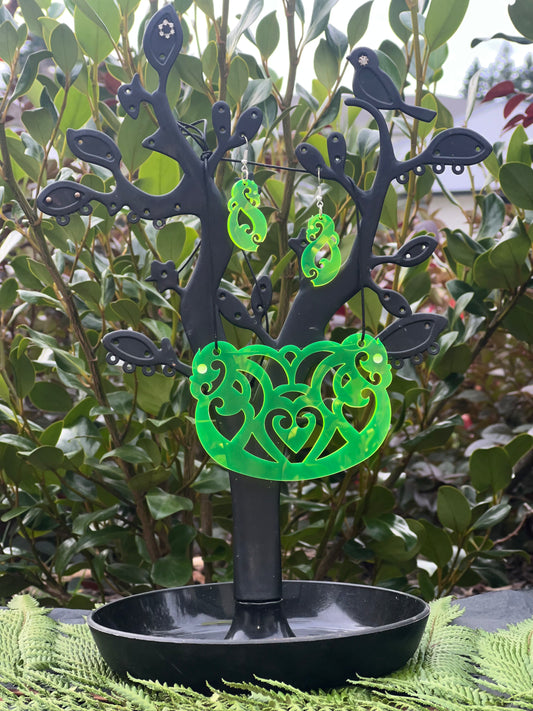 Te Hoata & Te Pupu ki waho Neon Yellow Set