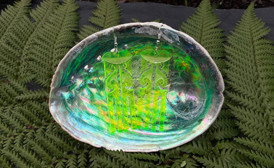 Haungaroa Neon Yellow earring