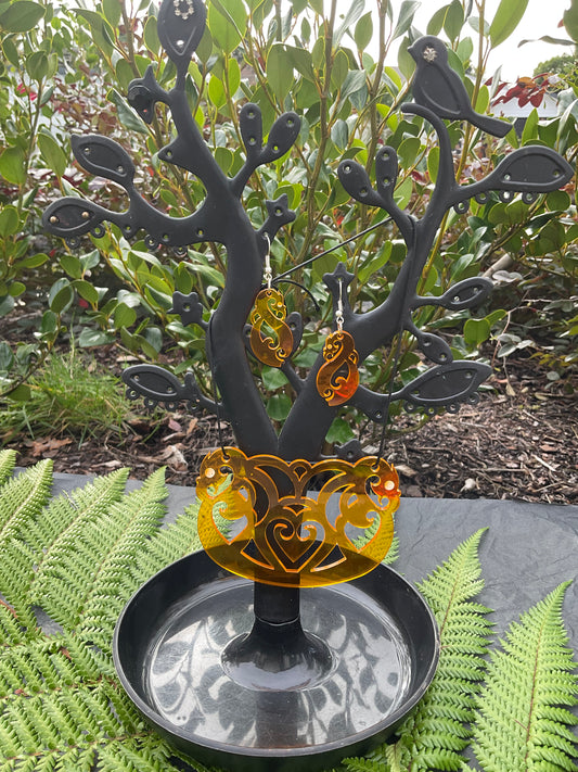 Te Hoata & Te Pupu ki waho Orange Set